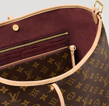 Load image into Gallery viewer, M46197 CarryAll MM