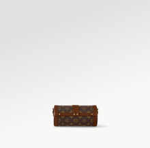 Load image into Gallery viewer, M57835 Papillon Trunk