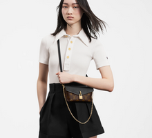 Load image into Gallery viewer, M80559 Padlock On Strap