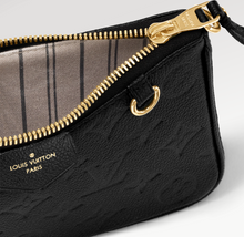 Load image into Gallery viewer, M80349 Easy Pouch On Strap