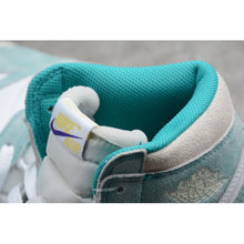 Load image into Gallery viewer, Air Jordan 1 Turbo Green 555088-311