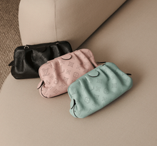 Load image into Gallery viewer, M80092 Scala Mini Pouch