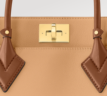 Load image into Gallery viewer, M20633 On My Side MM