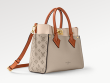 Load image into Gallery viewer, M53825 On My Side MM