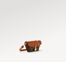 Load image into Gallery viewer, Padlock On Strap