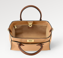 Load image into Gallery viewer, M20633 On My Side MM