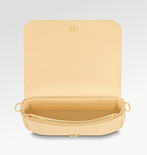 Load image into Gallery viewer, M81400 Wallet on Strap Bubblegram