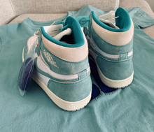 Load image into Gallery viewer, Air Jordan 1 Turbo Green