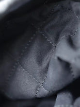 Load image into Gallery viewer, Chanel 22 Medium