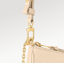 Load image into Gallery viewer, M81066 Easy Pouch On Strap