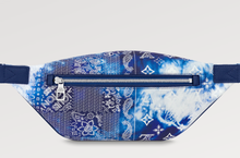 Load image into Gallery viewer, M20587 Discovery Bumbag PM