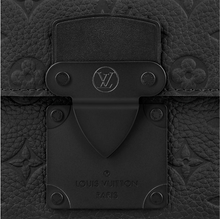 Load image into Gallery viewer, M58487 S LOCK SLING BAG