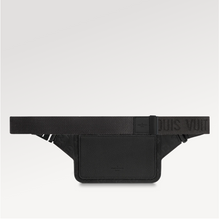 Load image into Gallery viewer, M58487 S LOCK SLING BAG