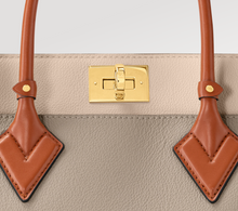 Load image into Gallery viewer, M53825 On My Side MM