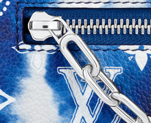 Load image into Gallery viewer, M20557 Mini Soft Trunk