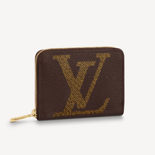 Load image into Gallery viewer, ZIPPY COIN PURSE - M69354