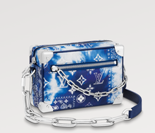 Load image into Gallery viewer, M20557 Mini Soft Trunk