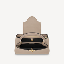 Load image into Gallery viewer, CAPUCINES MM - M42253