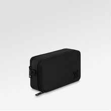 Load image into Gallery viewer, M59161 ALPHA WEARABLE WALLET