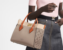 Load image into Gallery viewer, M53825 On My Side MM