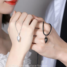 Load image into Gallery viewer, 2PCS/Set Heart Magnetic Pendant Necklace Jewelry