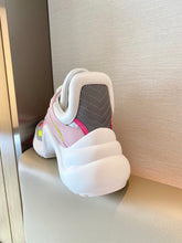 Load image into Gallery viewer, LV Archlight Sneakers
