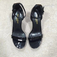 Load image into Gallery viewer, CASSANDRA FLAT SANDALS IN SMOOTH LEATHER
