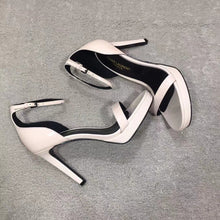 Load image into Gallery viewer, CASSANDRA FLAT SANDALS IN SMOOTH LEATHER
