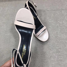 Load image into Gallery viewer, CASSANDRA FLAT SANDALS IN SMOOTH LEATHER
