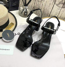 Load image into Gallery viewer, CASSANDRA SANDALS IN SMOOTH LEATHER WITH GOLD-TONE MONOGRAM
