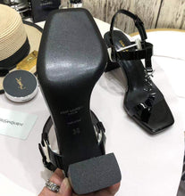 Load image into Gallery viewer, CASSANDRA SANDALS IN SMOOTH LEATHER WITH GOLD-TONE MONOGRAM
