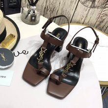 Load image into Gallery viewer, CASSANDRA SANDALS IN SMOOTH LEATHER WITH GOLD-TONE MONOGRAM
