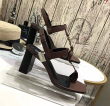 Load image into Gallery viewer, CASSANDRA SANDALS IN SMOOTH LEATHER WITH GOLD-TONE MONOGRAM
