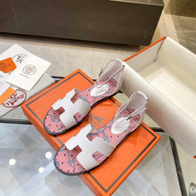 Load image into Gallery viewer, Hermès Santorini Sandal
