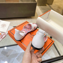 Load image into Gallery viewer, Hermès Santorini Sandal
