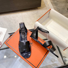 Load image into Gallery viewer, Hermès Santorini Sandal

