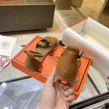 Load image into Gallery viewer, Hermès Santorini Sandal
