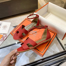Load image into Gallery viewer, Hermès Santorini Sandal

