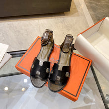 Load image into Gallery viewer, Hermès Santorini Sandal

