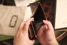 Load image into Gallery viewer, Gucci Horsebit 1955 card case wallet
