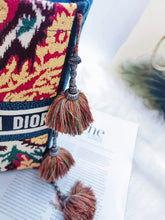Load image into Gallery viewer, Dior bubble paisley print Bucket
