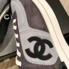 Load image into Gallery viewer, CHANEL SNEAKER
