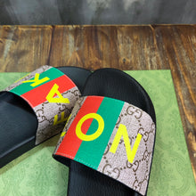 Load image into Gallery viewer, GUCCI SLIEPPERS 3

