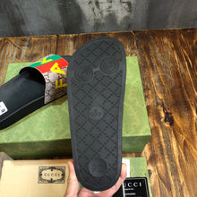 Load image into Gallery viewer, GUCCI SLIEPPERS 3
