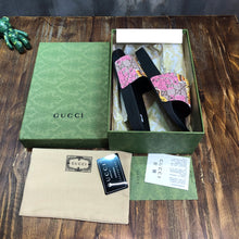 Load image into Gallery viewer, GUCCI SLIPPERS 13
