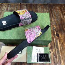 Load image into Gallery viewer, GUCCI SLIPPERS 13
