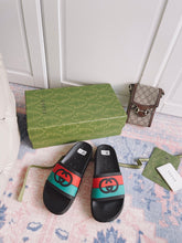 Load image into Gallery viewer, GUCCI SLIPPERS 16
