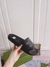 Load image into Gallery viewer, GUCCI SLIPPERS 18
