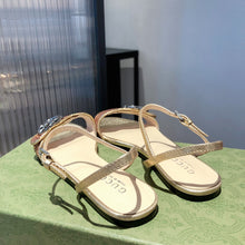 Load image into Gallery viewer, GUCCI SLIPPERS 36
