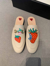 Load image into Gallery viewer, GUCCI FLATS 24
